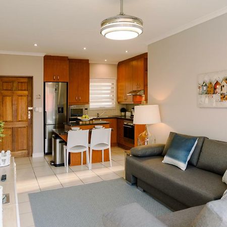 Serenity On Oribi Jeffreys Bay Exterior photo