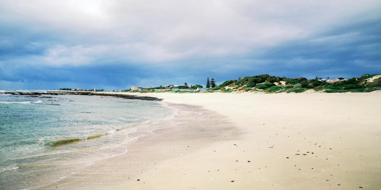 Serenity On Oribi Jeffreys Bay Exterior photo